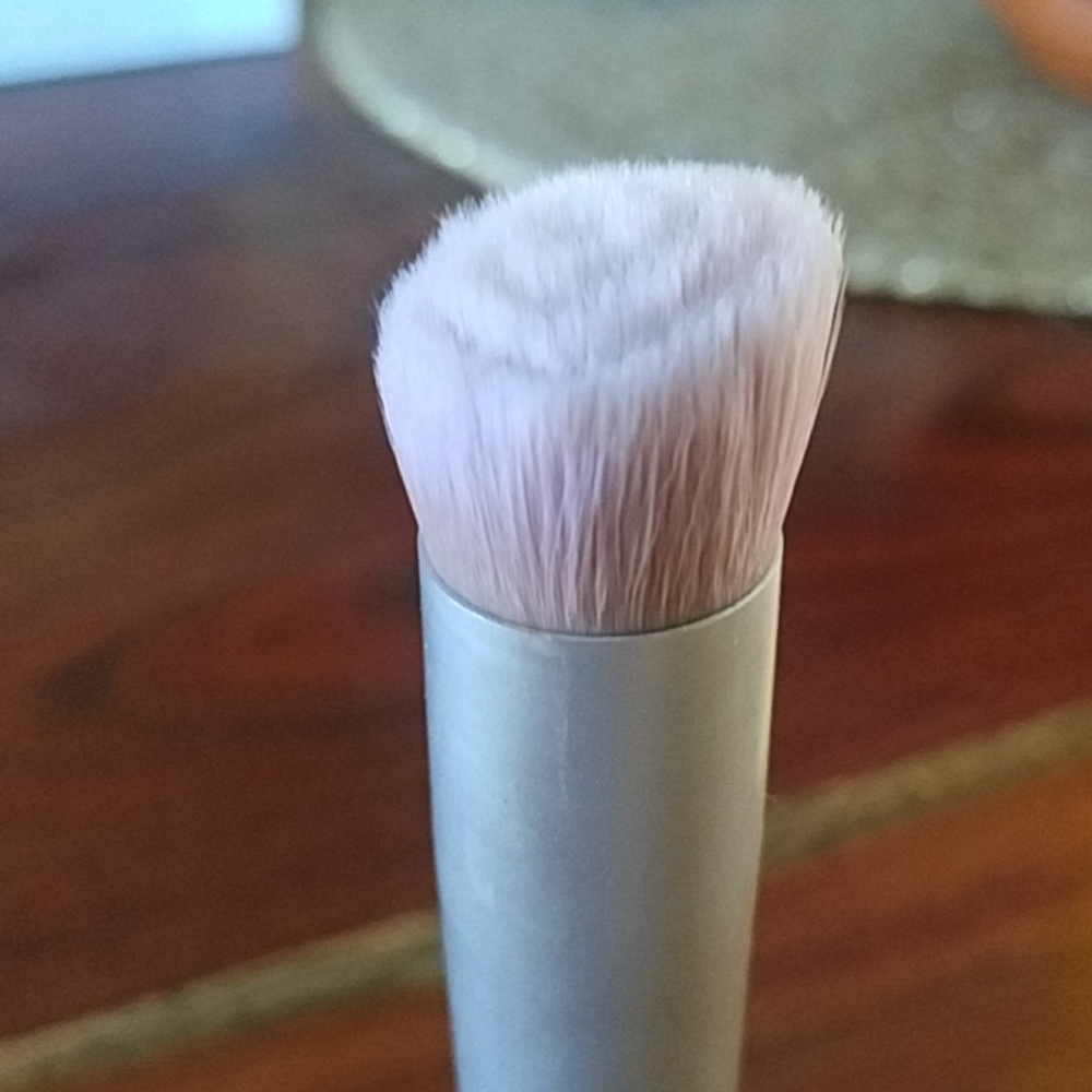 RMS Foundation Brush